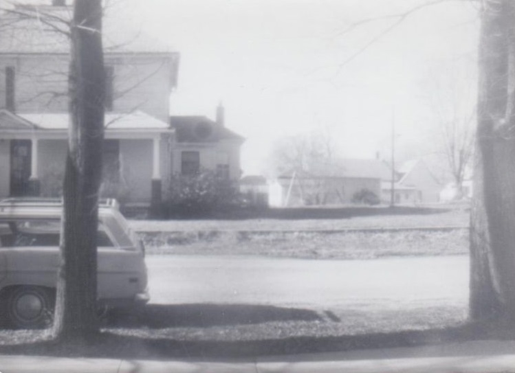 Woods Ave. Braymer MO Woods Ave. Braymer MO